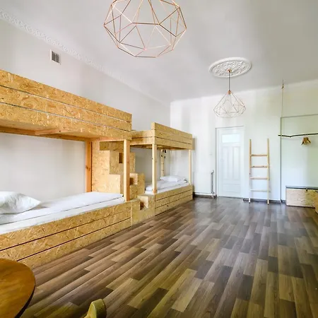 Lull Hostel Varšava