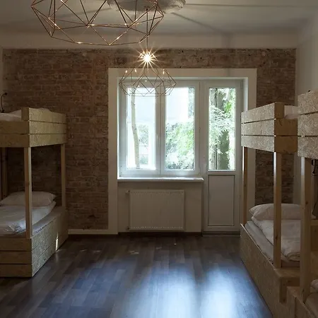 Lull Hostel