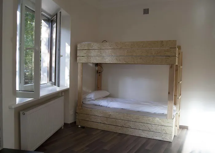 Hostal Lull Varsovia