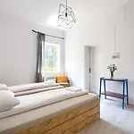Lull Hostel Varşova